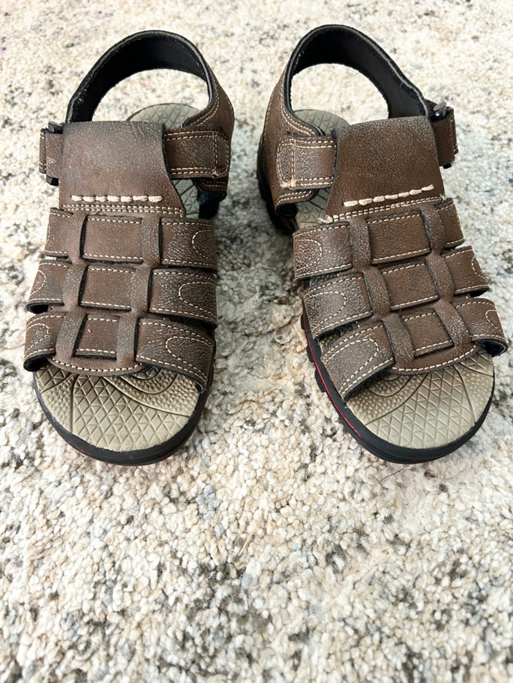 Children's Brown Closed-Toe Fisherman Sandals with Secure Straps